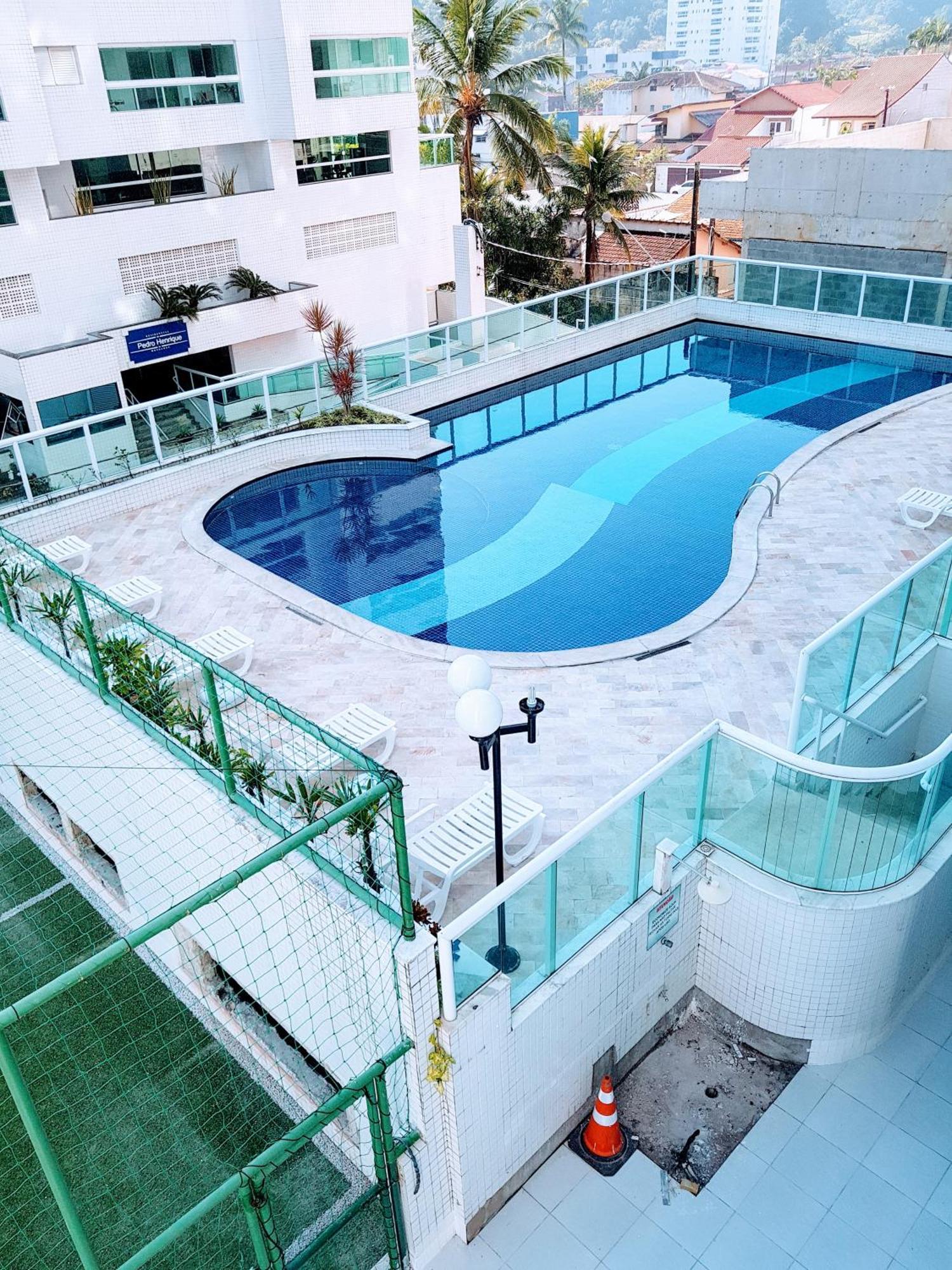 Beachfront Standard Apartment in Central Location Mongagua Exterior photo